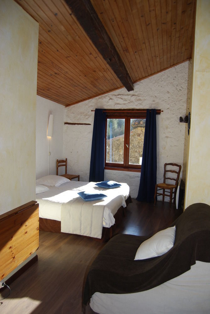Bed and Breakfast Le Patio Du Bouddha Anciennement Le Jardin De La Sals Bugarach Exterior foto